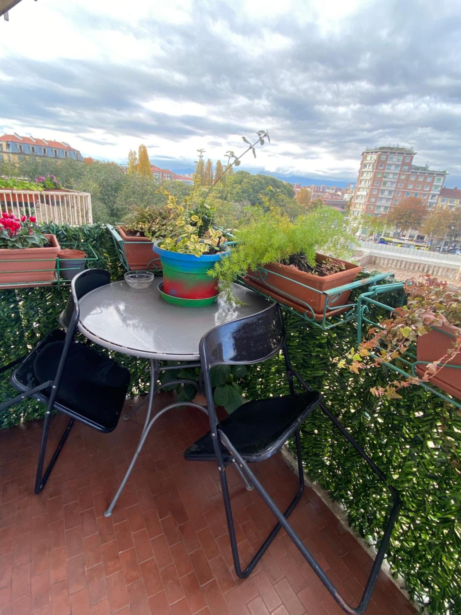 Casa Dorato In Torino Centro Apartment Exterior foto